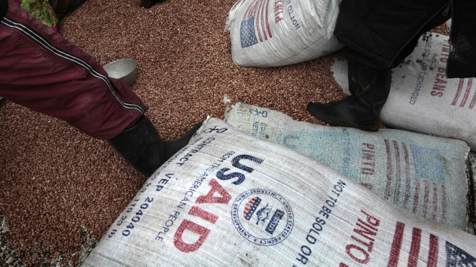 EUA/USAID: Trump continua o seu braço de ferro com a USAID e lança uma onda de despedimentos.