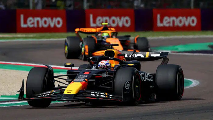 Desporto/Fórmula 1: McLaren Mantém a Liderança em Imola, mas Verstappen Ameaça a Dominação