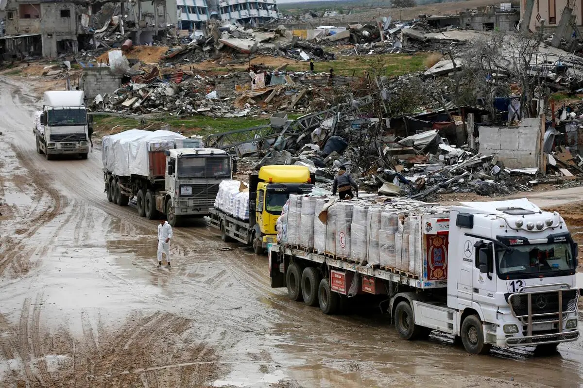 Internacional/Médio Oriente: Ajuda humanitária ainda não foi distribuída em Gaza apesar da entrada de camiões