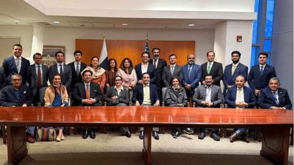 Internacional/Ásia: Paquistão Apela à Intervenção Internacional para Aliviar Tensões com a Índia