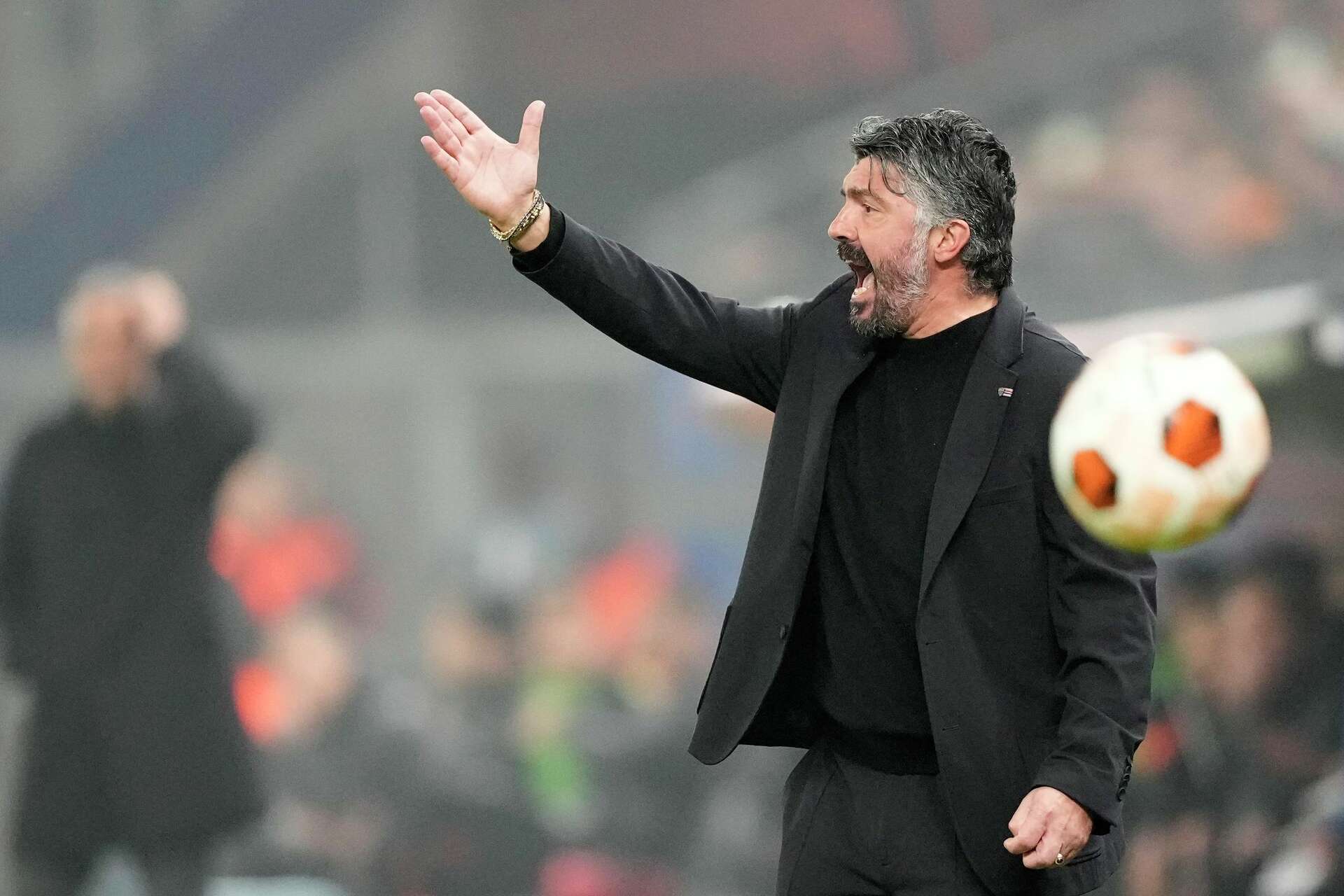 Desporto/Futebol: Da era Lippi ao banco da Itália, Canavaro, Pirlo e Gattuso lideram uma geração instável