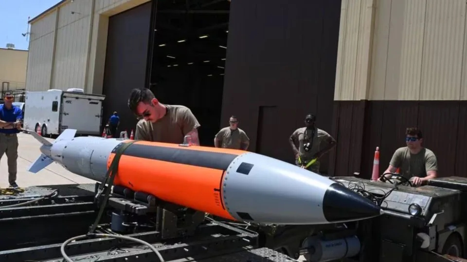 Internacional/Corrida Nuclear Acelera: Potências Modernizam os Seus Arsenais em Plena Incerteza Geopolítica