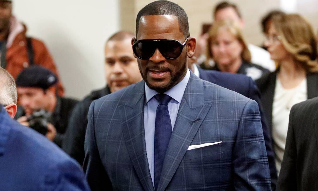 Lifestyle/Celebridades: R. Kelly sofre overdose na prisão e acusa autoridades de tentativa de homicídio