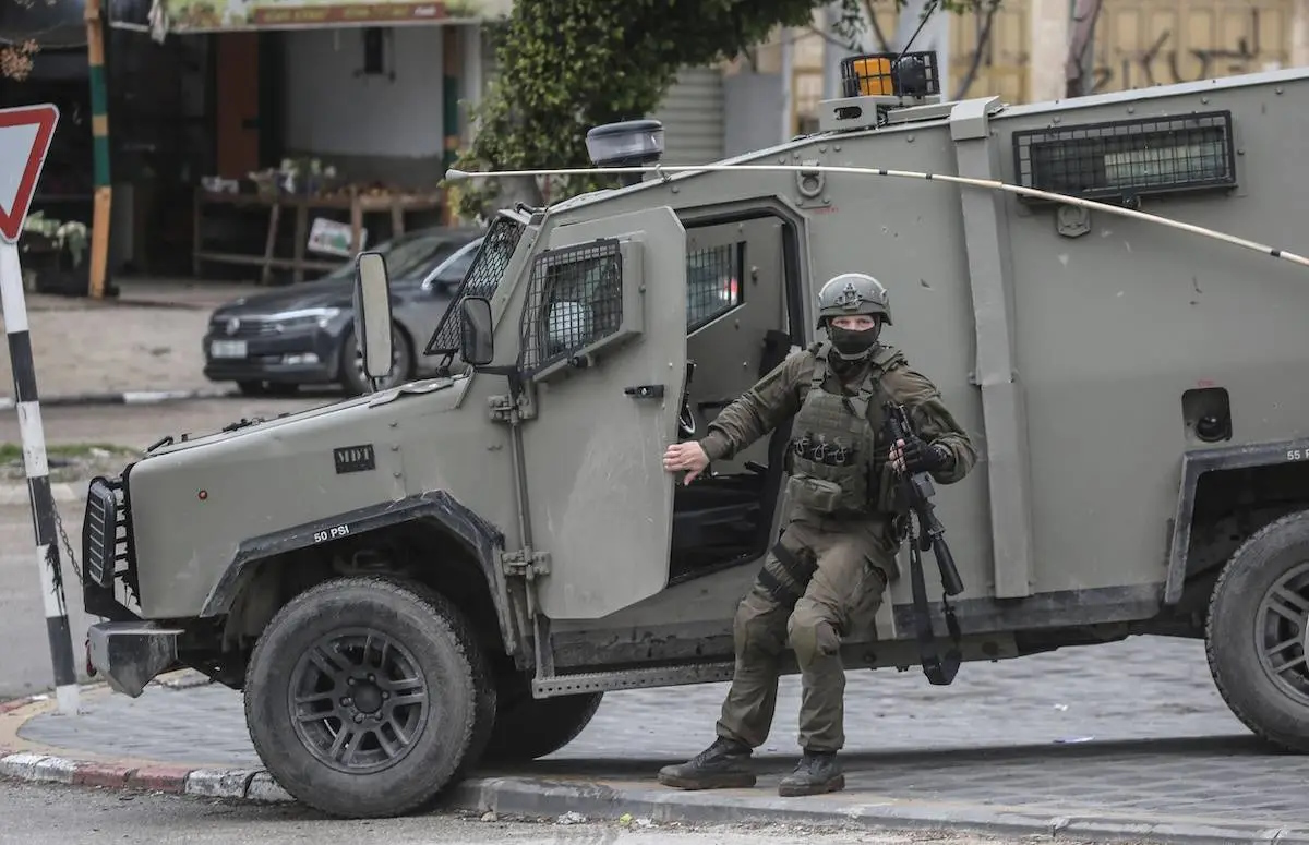 Internacional/Médio-Oriente: Rússia denuncia ataque a veículo diplomático na Cisjordânia e acusa conivência das forças israelitas