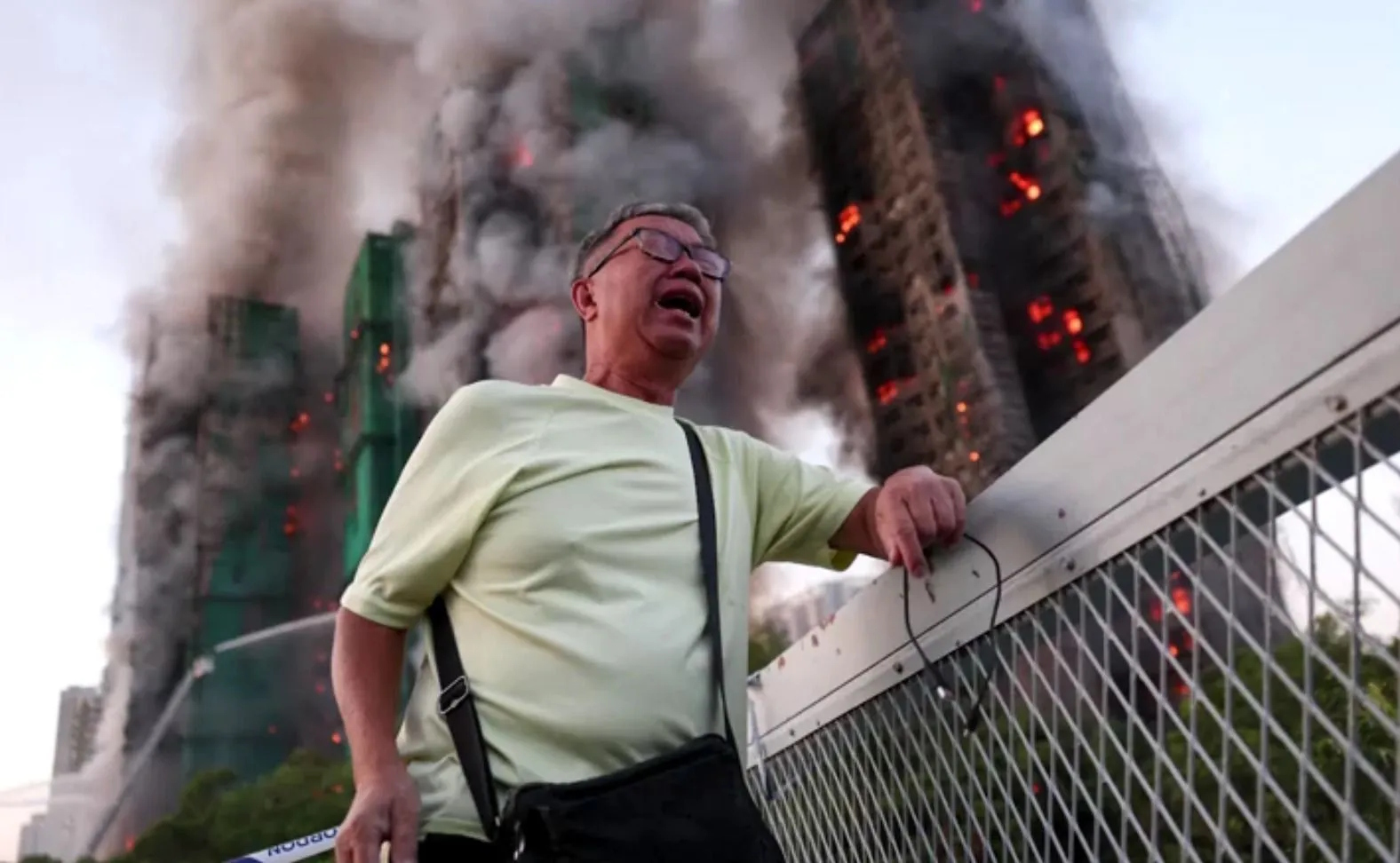 Internacional/Ásia: Chefe Executivo de Hong Kong Promete Comissão Independente para Investigar Incêndio Mortal