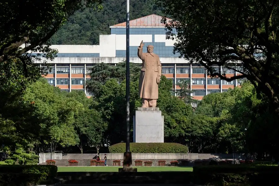 Internacional/Ásia: Universidades chinesas superam EUA nos rankings globais: o novo poder científico mundial