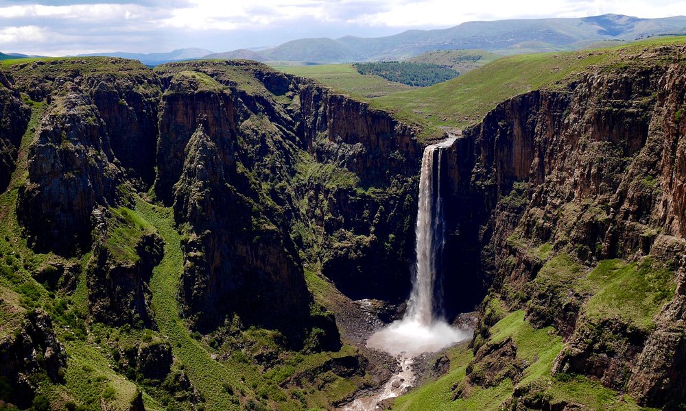 Lifestyle/Destinos: Lesotho, o reino nas montanhas que muitos moçambicanos atravessam sem conhecer