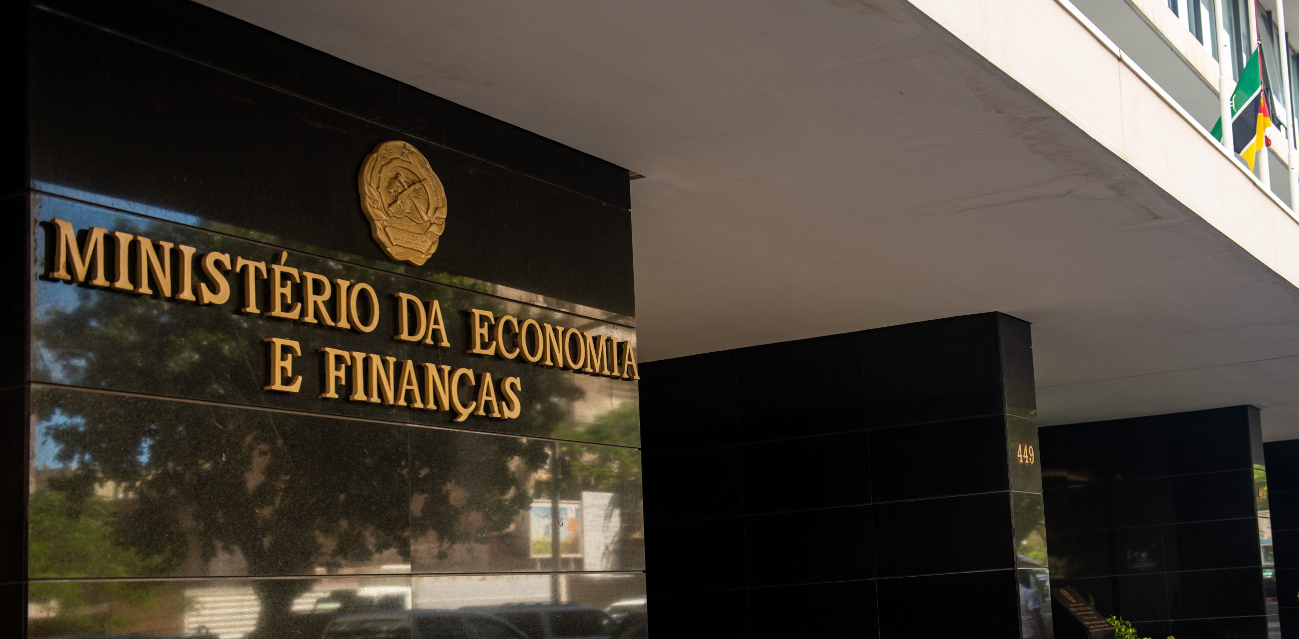 Moçambique | A manhã económica do país: Endividamento Público em Moçambique Ameaça a Estabilidade Financeira e a Vida Cotidiana