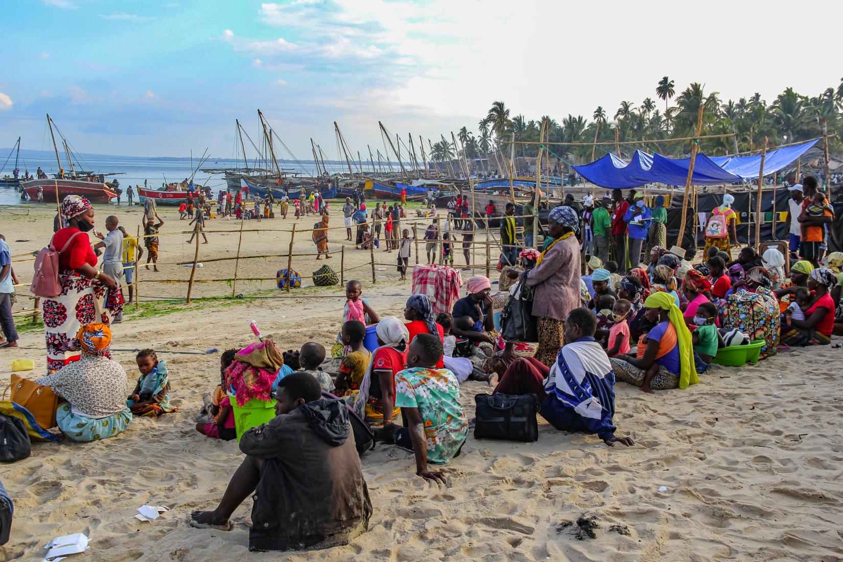 Moçambique | A manhã social do país: Entre a violência armada, a diplomacia do desenvolvimento e a urgência humanitária