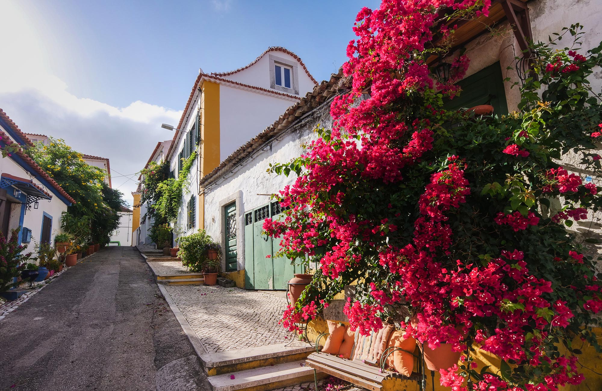 Lifestyle/Destinos: Este vilarejo português de charme aristocrático e praias escondidas conquista viajantes no mundo