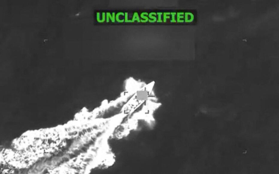 Internacional/América do Sul: EUA intensificam ataques navais contra supostos navios de droga na América Latina