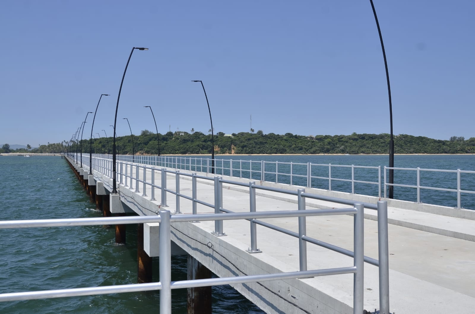 Nova ponte-cais de Inhaca inaugura nova fase para mobilidade e turismo na ilha
