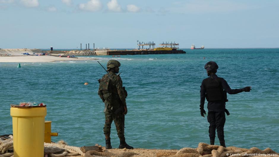 Ruanda ameaça retirar tropas de Cabo Delgado se financiamento internacional não for garantido