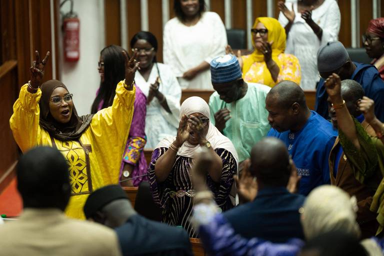 Senegal endure endurece lei sobre atos homossexuais e promoção da homossexualidade