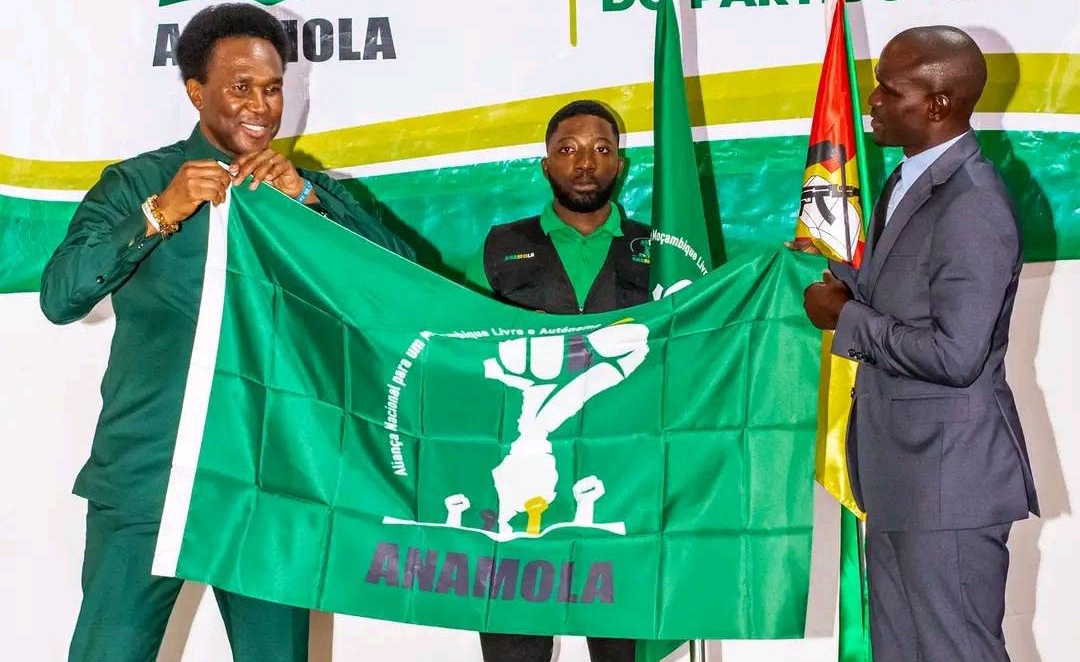 Mondlane denuncia “55 mártires” e violência política em Moçambique durante posse de dirigentes da ANAMOLA