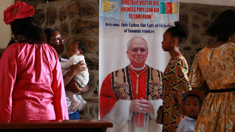 Leão XIV no Camarões: entre fé, diplomacia e tensões políticas, uma visita sob o signo da reconciliação