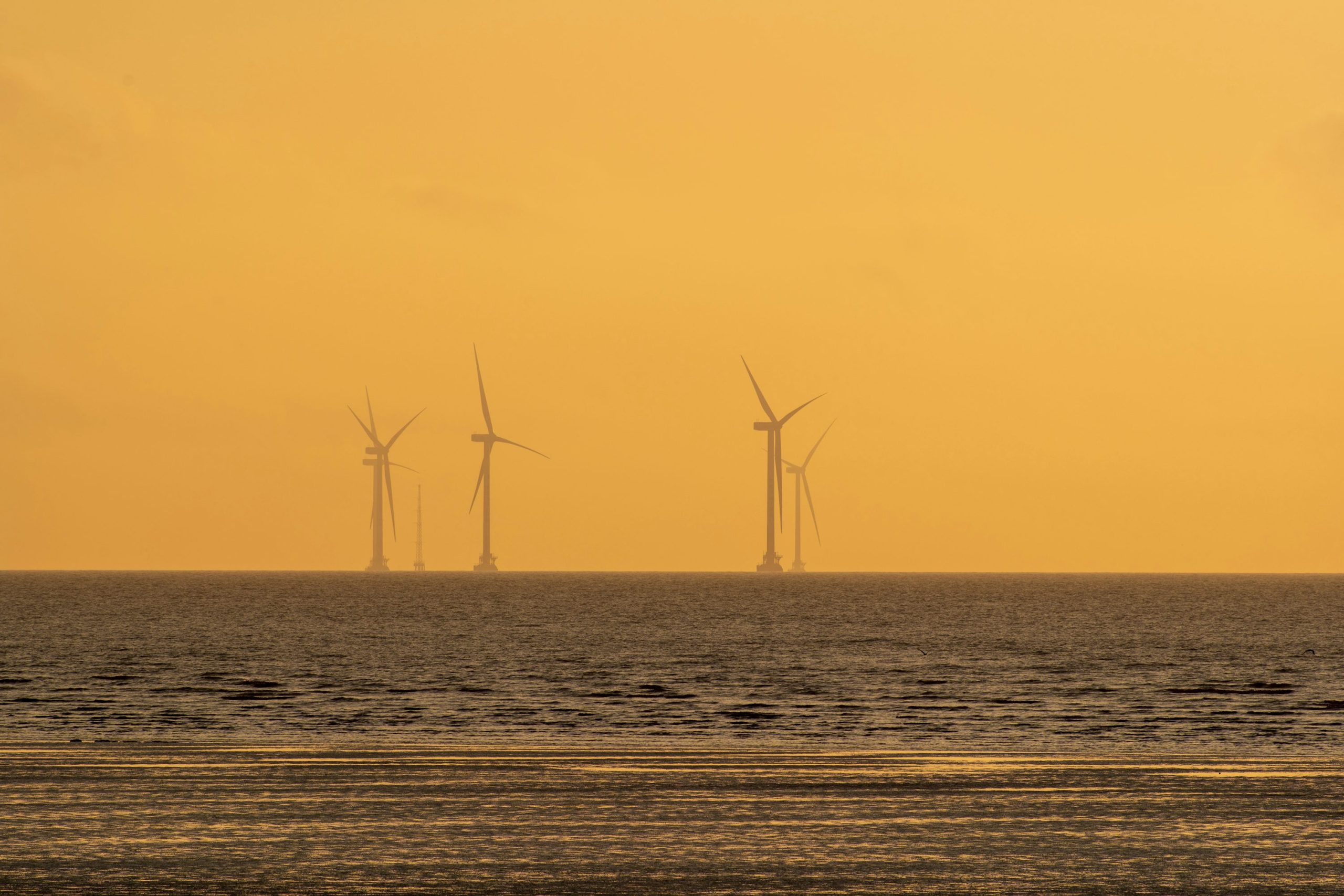 Guerra no Médio Oriente abre corrida de investidores à África em busca de segurança energética