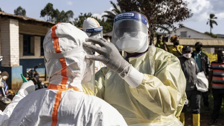 OMS eleva risco do Ebola na RDC para nível máximo de alerta sanitário