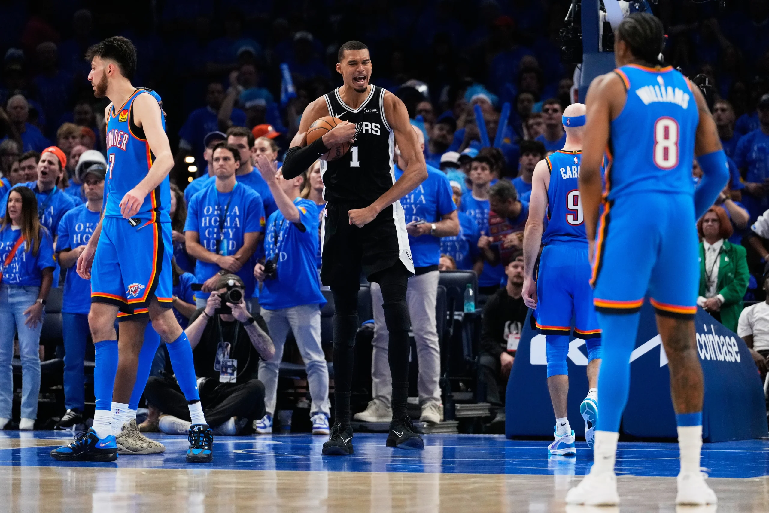 Wembanyama Lidera os Spurs numa Vitória Convincente e Força Jogo 7 Decisivo nas Finais da Conferência Oeste da NBA