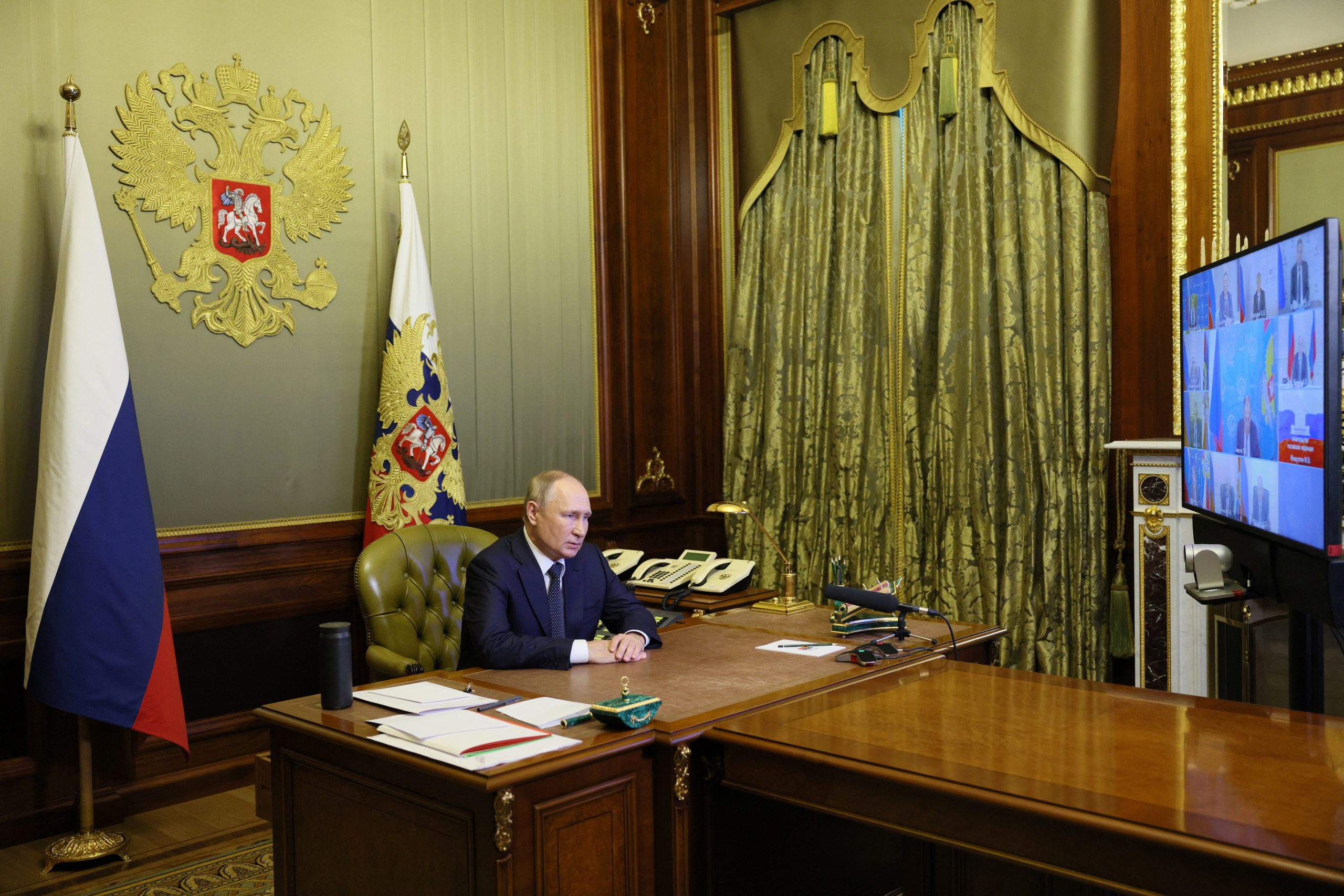 Russian President Vladimir Putin attends a meeting with members of the Security Council via a video link in Saint Petersburg, Russia, October 10, 2022. Sputnik/Gavriil Grigorov/Kremlin via REUTERS