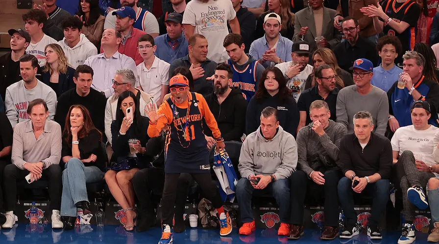 Knicks escrevem nova página na história da NBA com regresso às finais após 25 anos