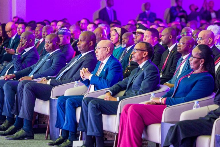 Daniel Chapo destaca participação de Moçambique no Africa CEO Forum 2026
