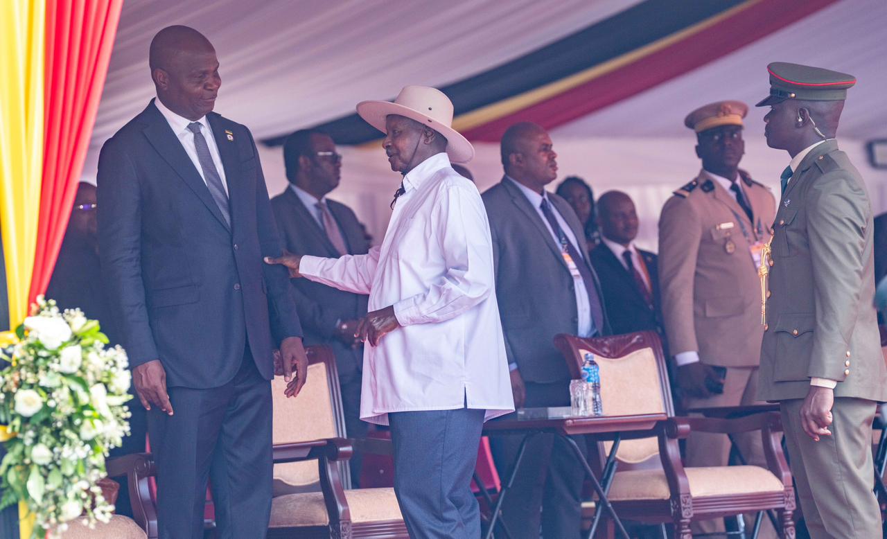Daniel Chapo destaca experiência do Uganda no combate ao terrorismo em Cabo Delgado