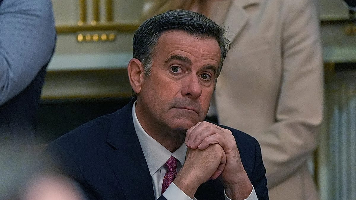 Viagem surpresa do director da CIA a Moscovo reacende incógnitas sobre Ucrânia, NATO e Irão