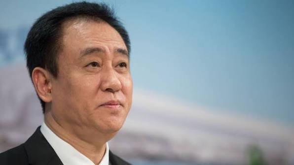 Fundador do Evergrande condenado à prisão perpétua, fim de um símbolo da bolha imobiliária chinesa