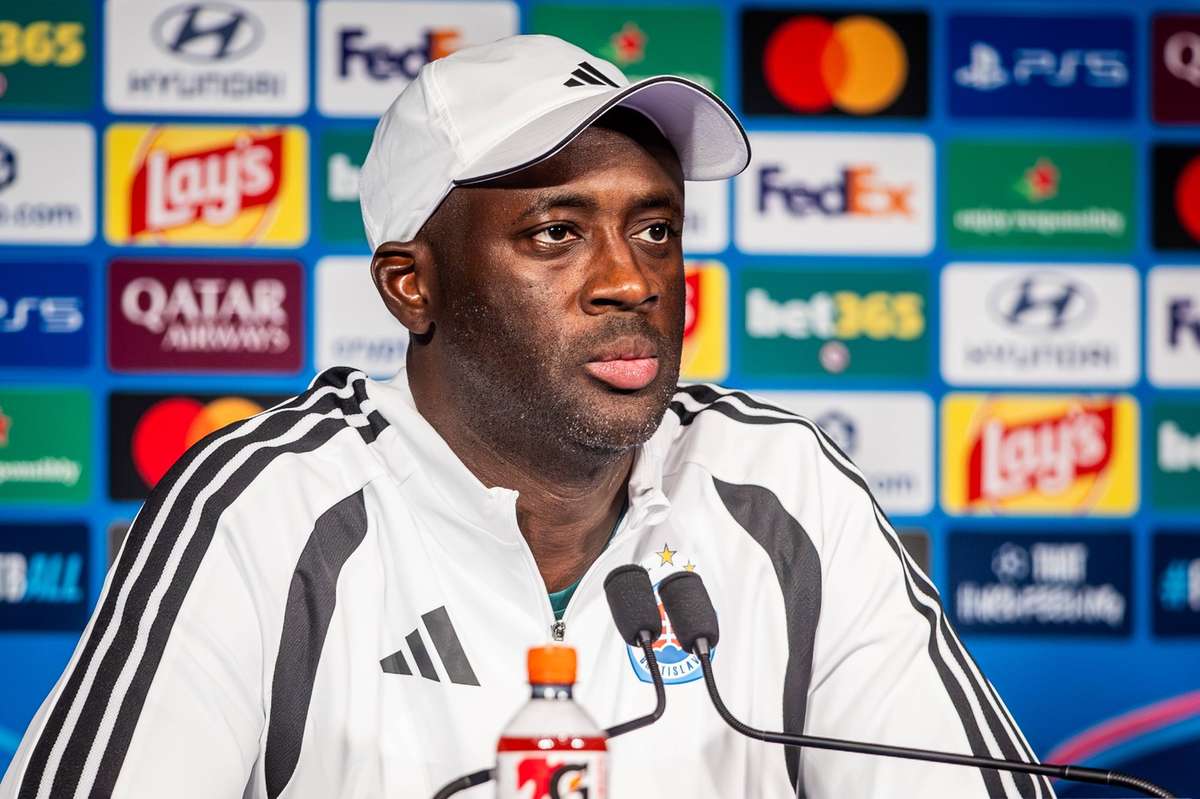 Yaya Touré aponta para uma “nova era” de treinadores africanos na véspera da sua estreia na Champions