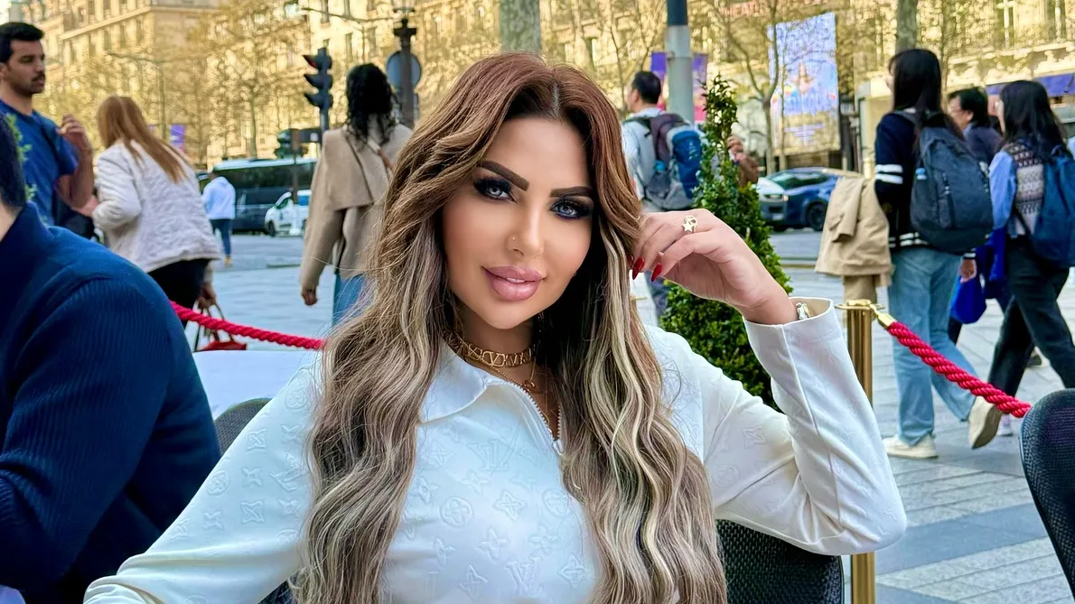 Apresentadora egípcia Sarah Khalifa condenada à morte num processo por tráfico de droga