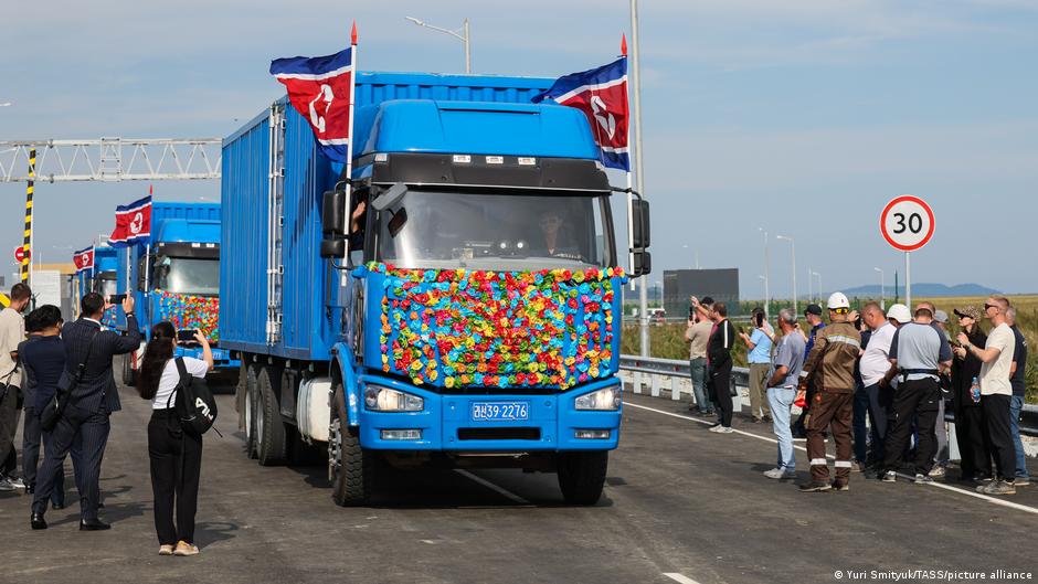 Guerra na Ucrânia impulsiona gastos militares e obras em Pyongyang