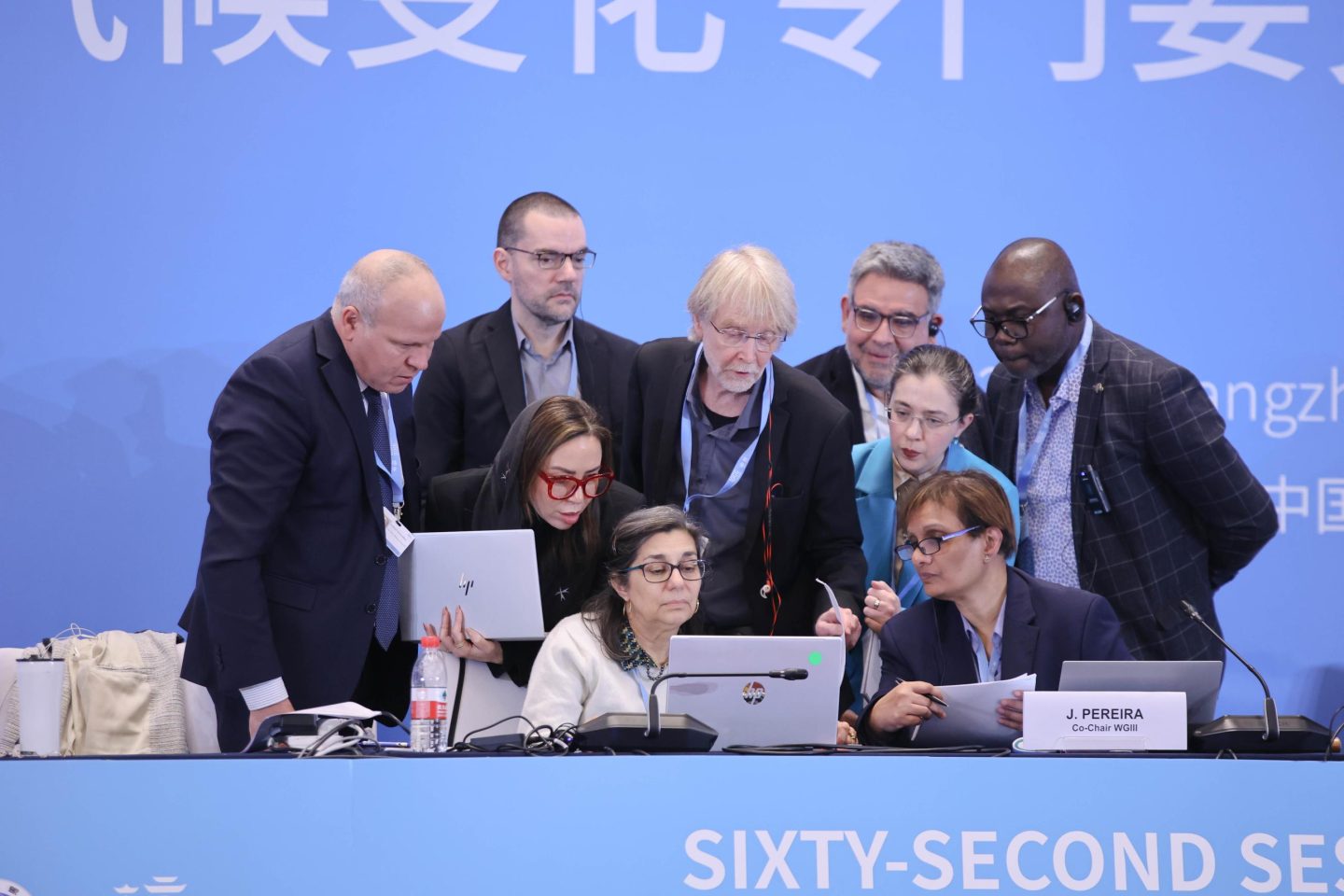 Investigação do The Guardian põe em causa independência de peritos do IPCC e aponta influência saudita