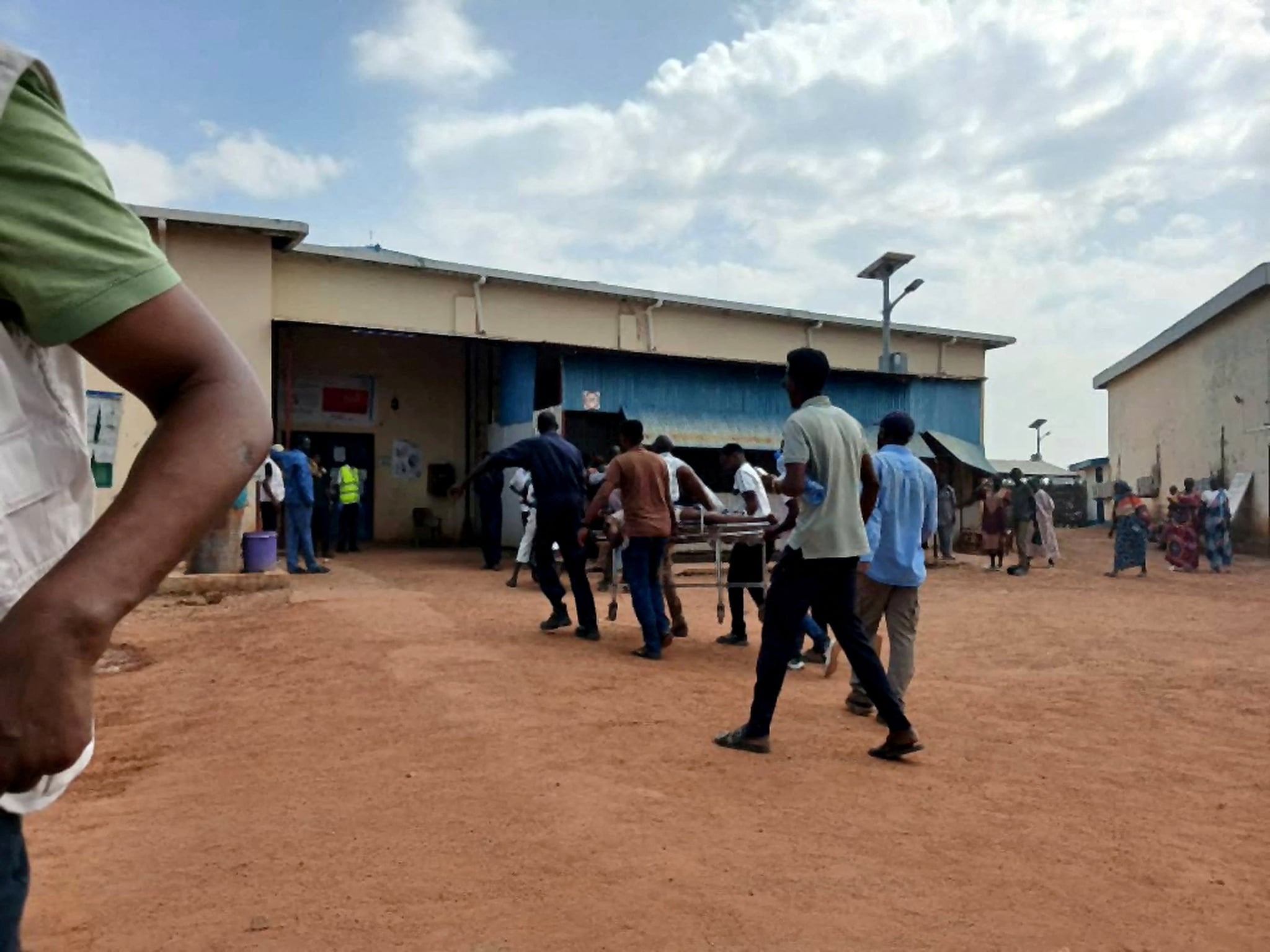Ataque com drones em Abyei deixa mais de 150 mortos e expõe novo ciclo de violência no Sudão